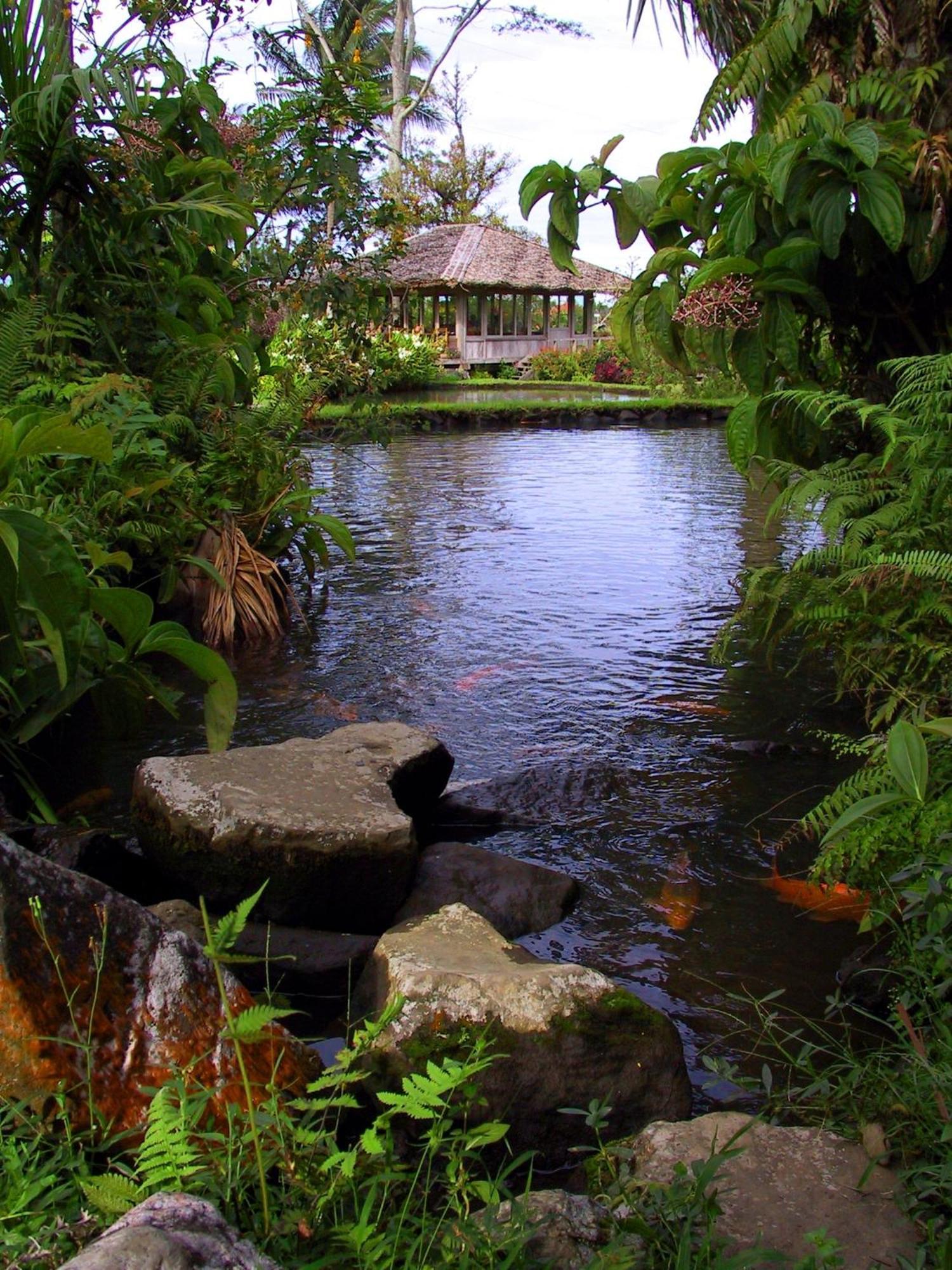 Gardenia Country Inn Tomohon Экстерьер фото