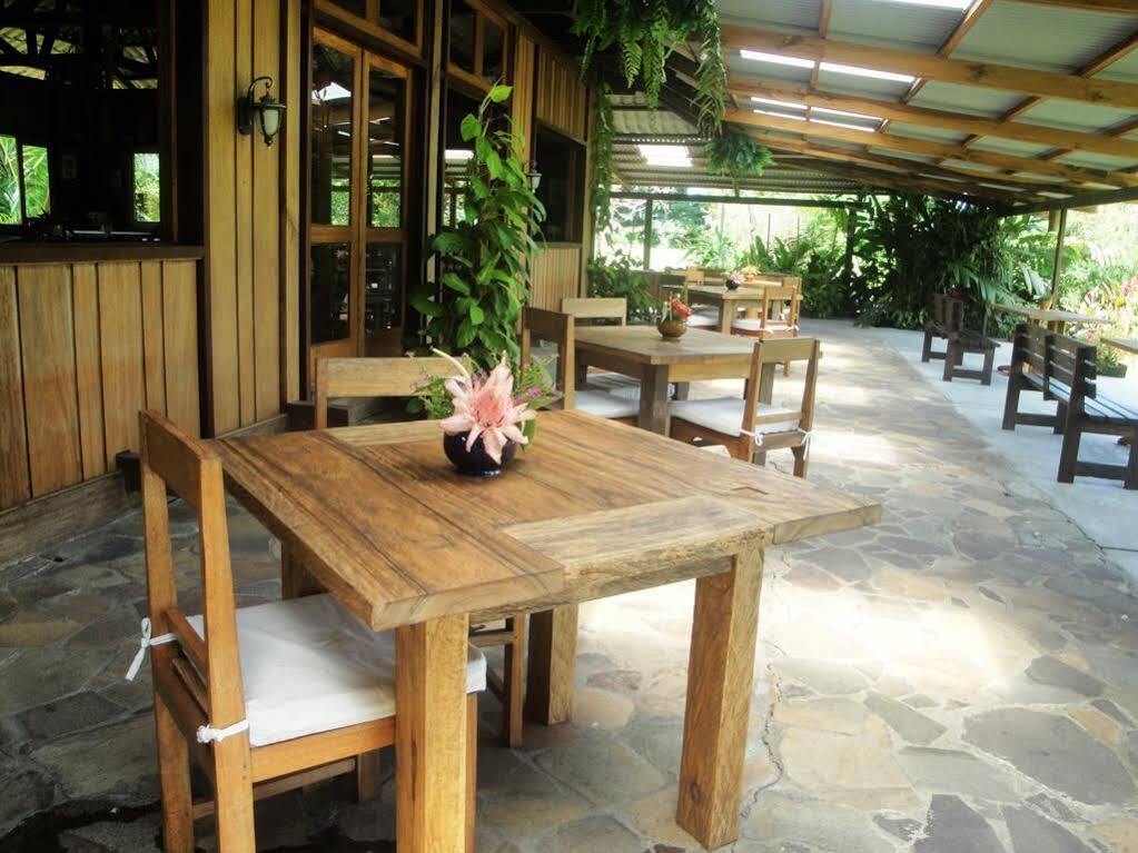 Gardenia Country Inn Tomohon Экстерьер фото